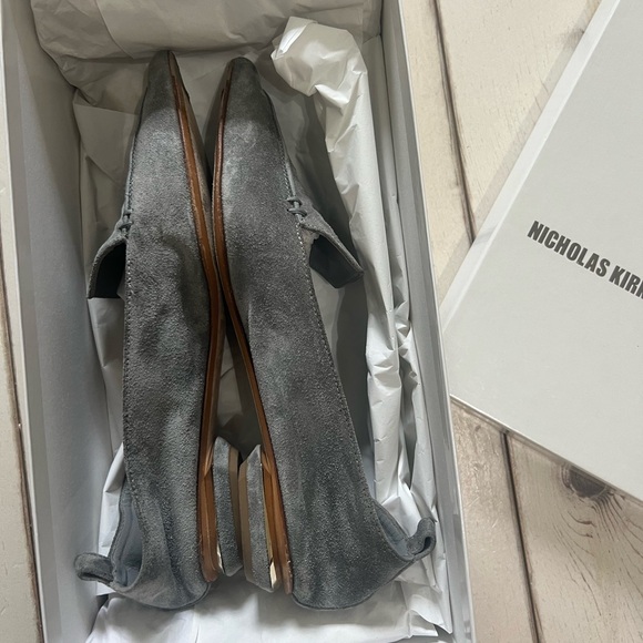 Nicholas Kirkwood Suede Beya Loafers in Luna - Picture 3 of 12